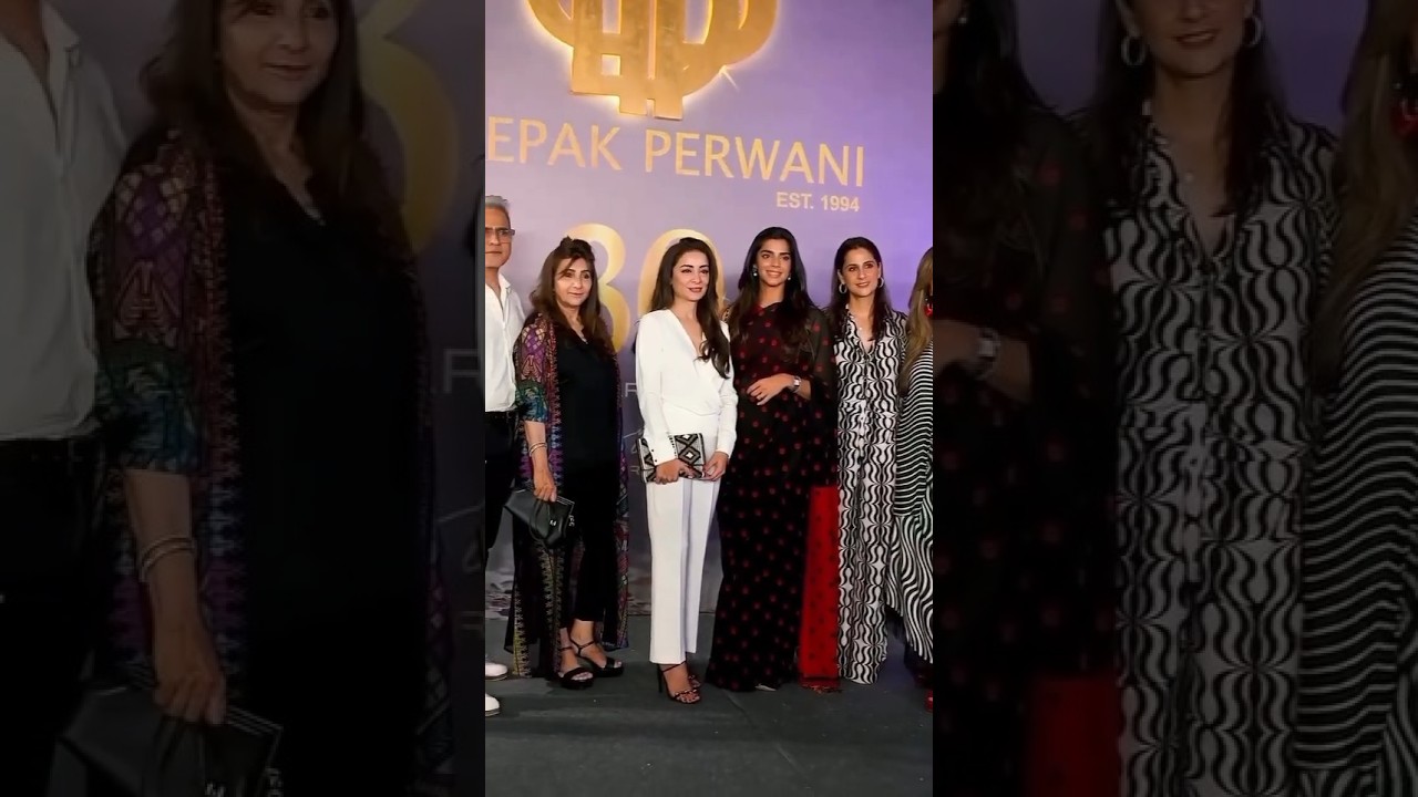 Deepak Perwani Marks 30 Years of Fashion ๐