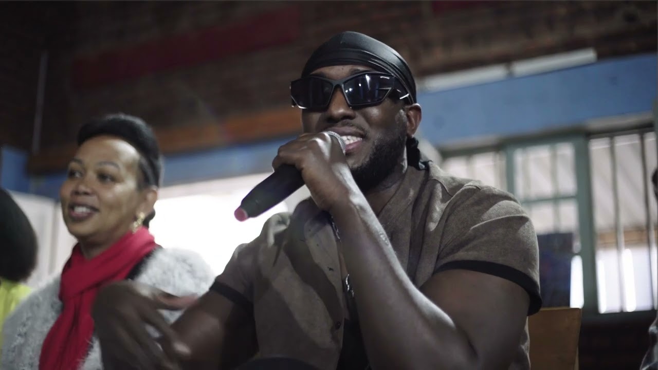 The Ben Performs 'Ni Forever' for Kids at Sherrie Silver Foundation