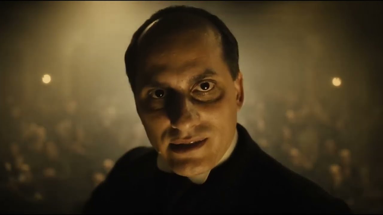 M. Il figlio del secolo: Le riflessioni di Antonio Scurati su un personaggio storico 🔍