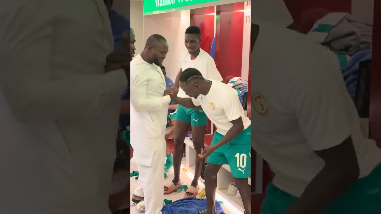 Modou Lo, le Roi des Arènes, rend visite aux Lions du Sénégal 🦁