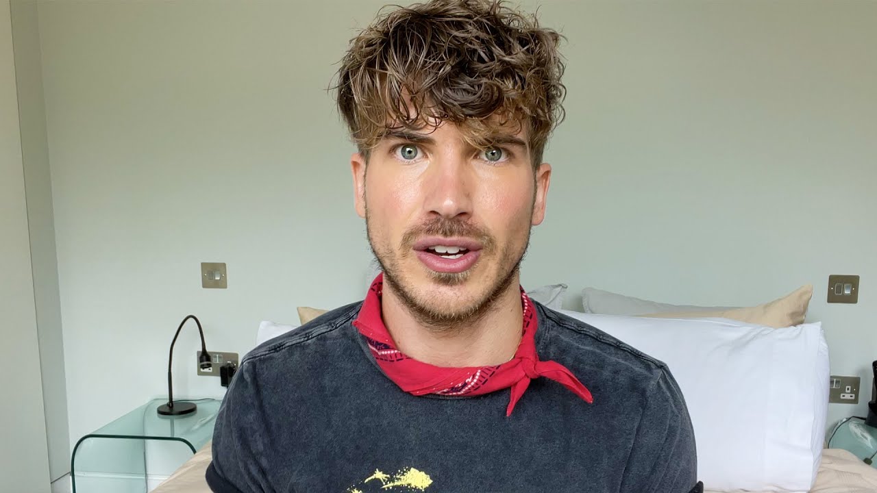 Gabbie Hanna Under Fire: What's Really Going On? 🚨