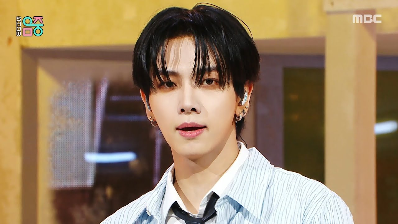 BOYNEXTDOOR Performs Hollywood Action Stage on Show! MusicCore 🎶 | MBC 2025.10.25