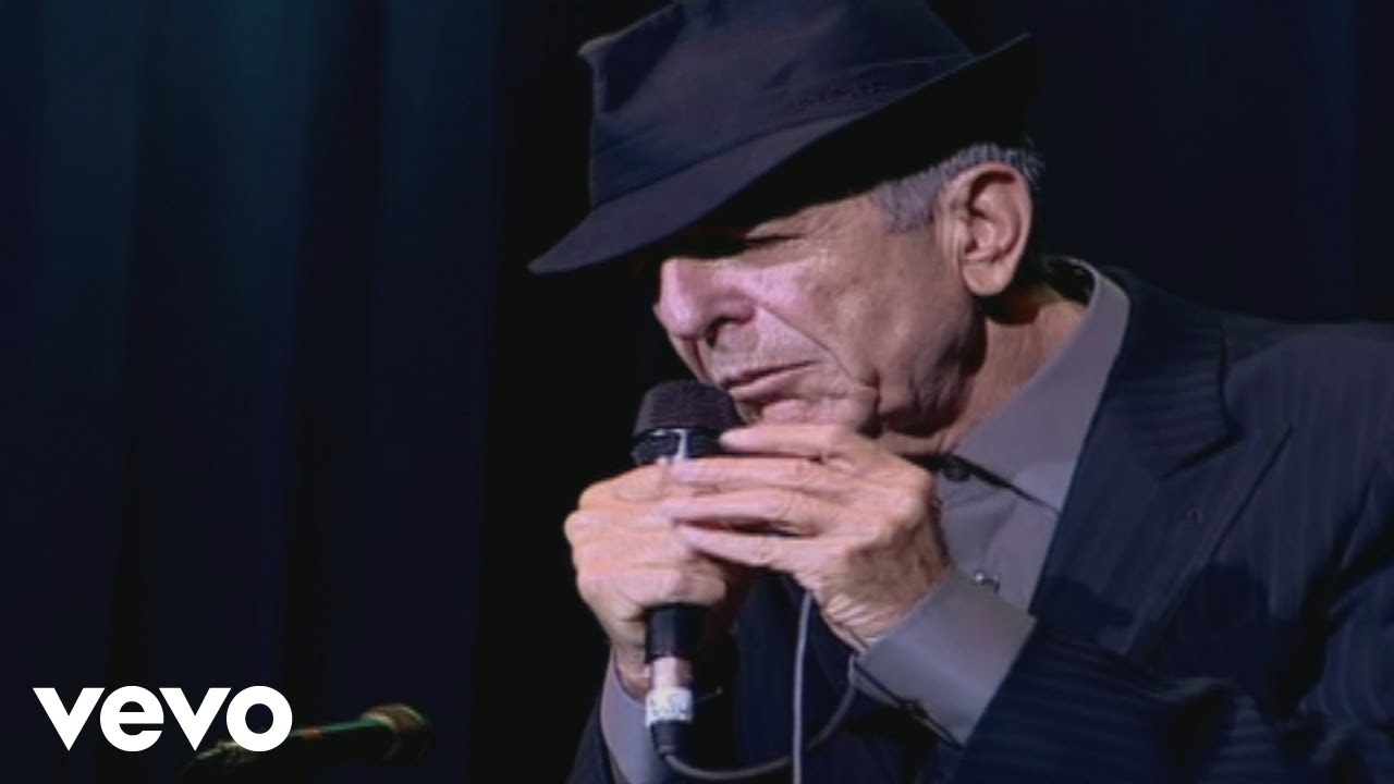 Leonard Cohen - Bird On The Wire (Official Live in London 2008)