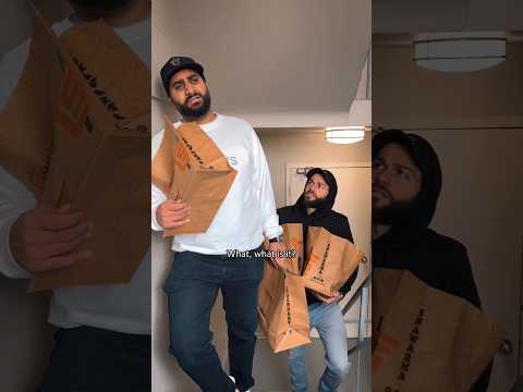 Za Broken Elevator! 🚫 # shelbyscanada #comedy