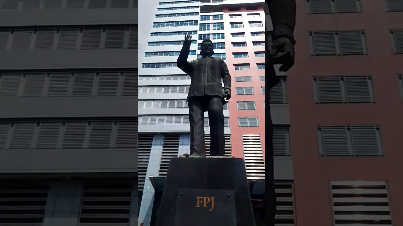 Fernandopoejr's Manila Baywalk Monument Tour | Short Travel Highlights