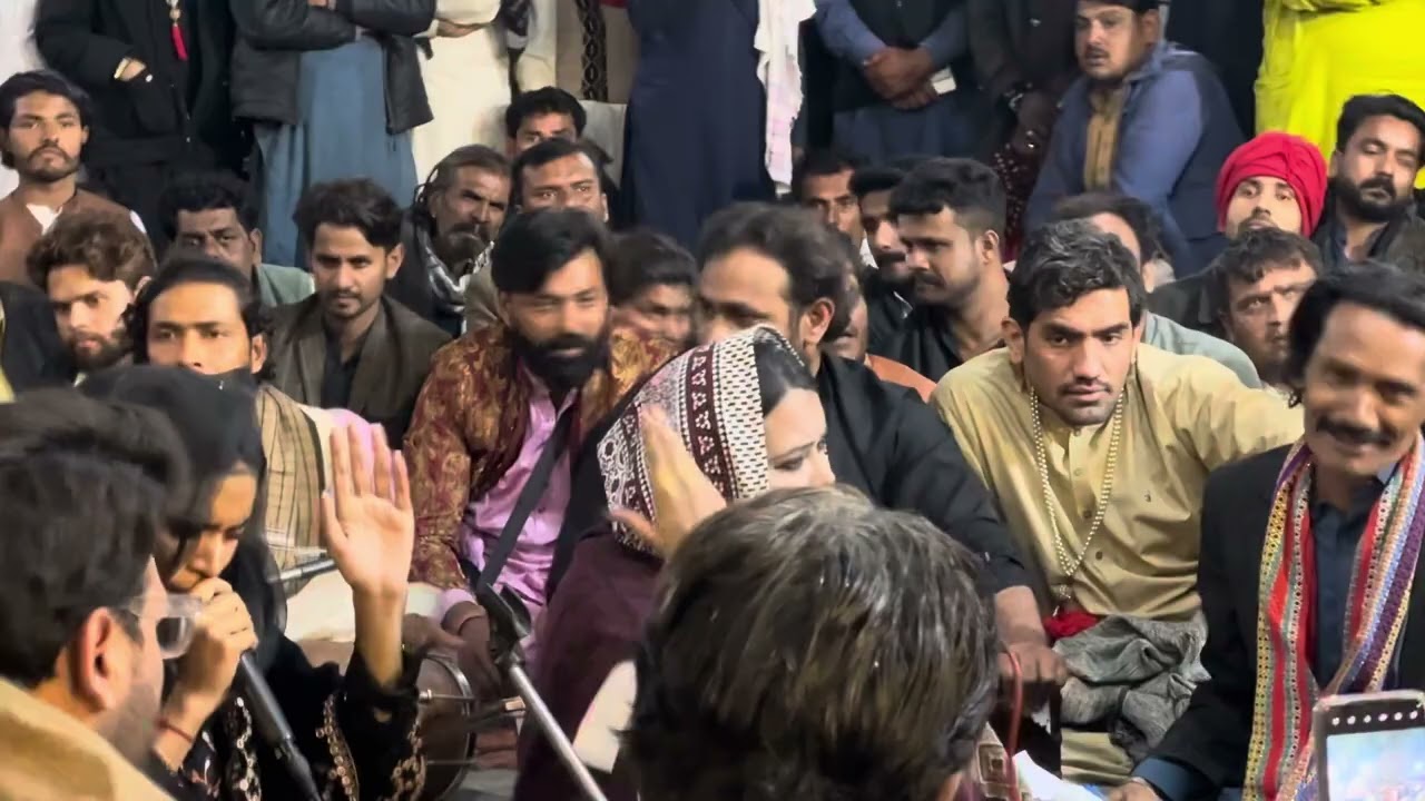 Sabri Sisters Perform at Lal Shahbaz Qalandar Urs