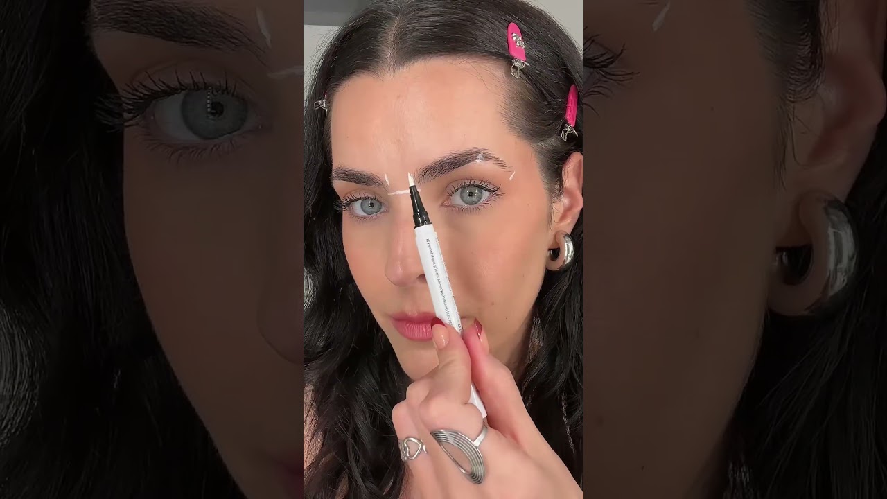 ¡Despídete del Salón! Cómo Depilar tus Cejas Perfectas en Casa ✨💜 | Episodio 1