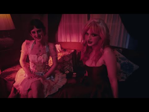ALICE - Red Queen Version (Official Music Video) - PEGGY & Ella Red
