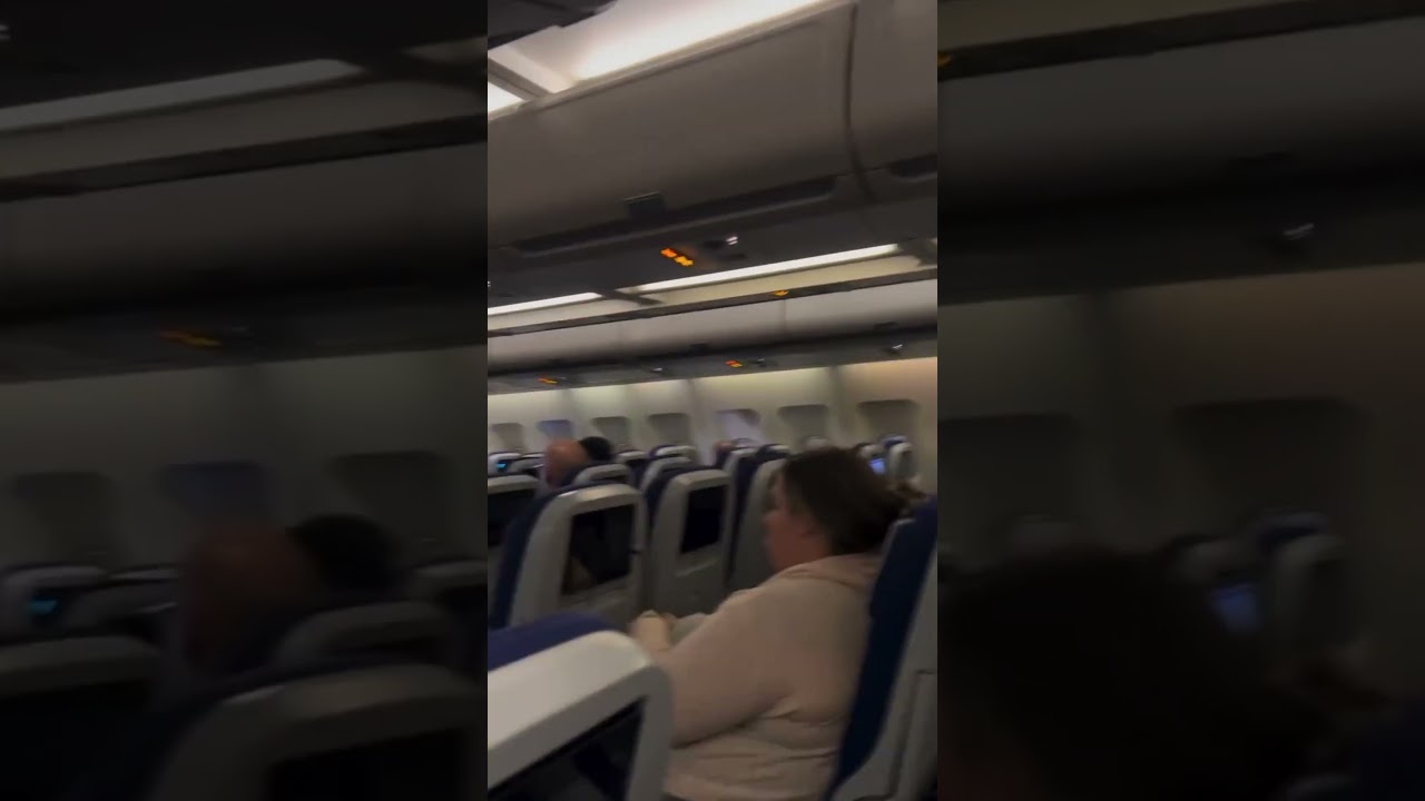 Experiencing Heavy Flight Turbulence: What You Need to Know ✈️