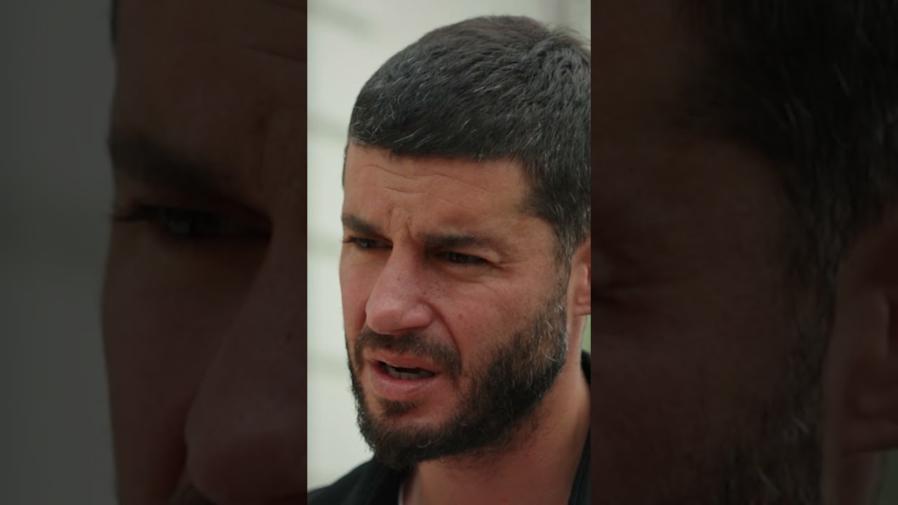 Fırat Elif'ten ikinci bir şans istiyor! #birküçükgünışığı #seraykaya #shorts #berkoktay