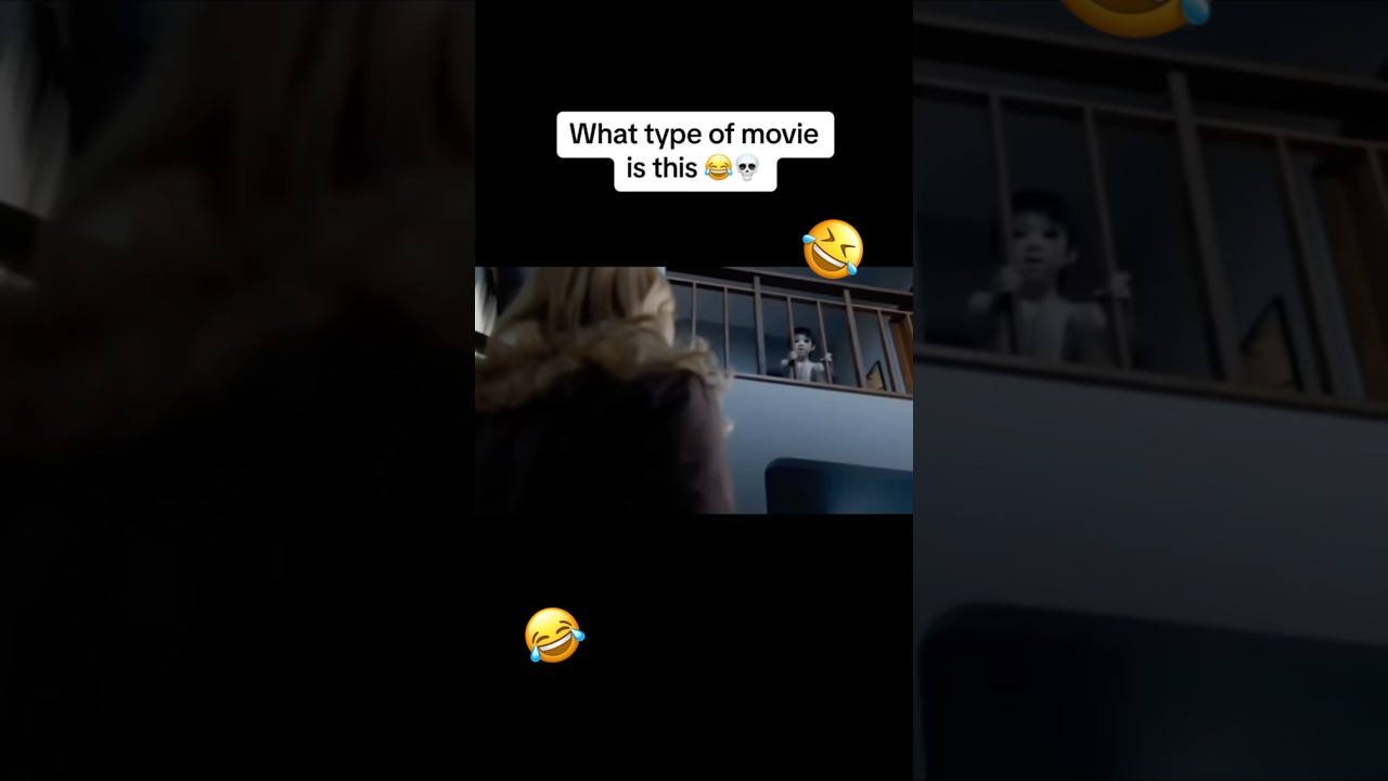 Crazy Scene from Scary Movie 3 | The Mannii Show 🎬