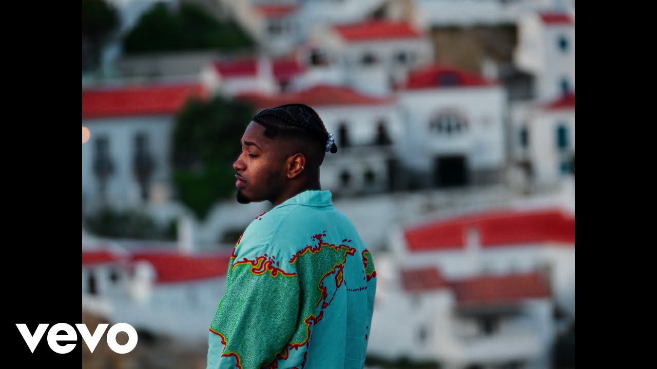 Lisandro Cuxi - Tolo (Faut m'oublier) 🎶 Official Music Video