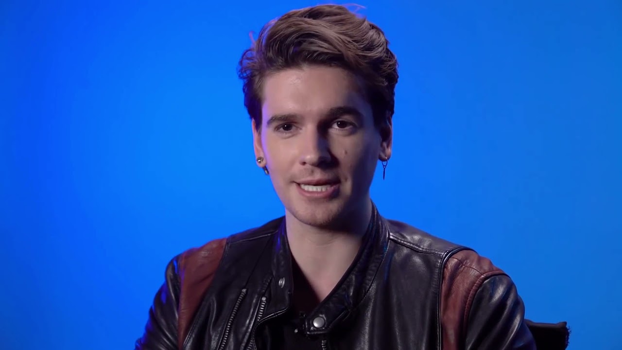 Стас Шмелёв о Лере и Ане // Ранетки