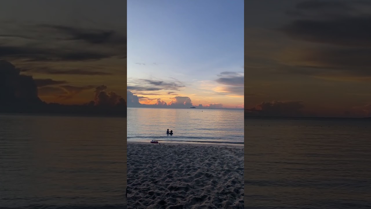 Spektakulärer Sonnenuntergang am Meer 🌅