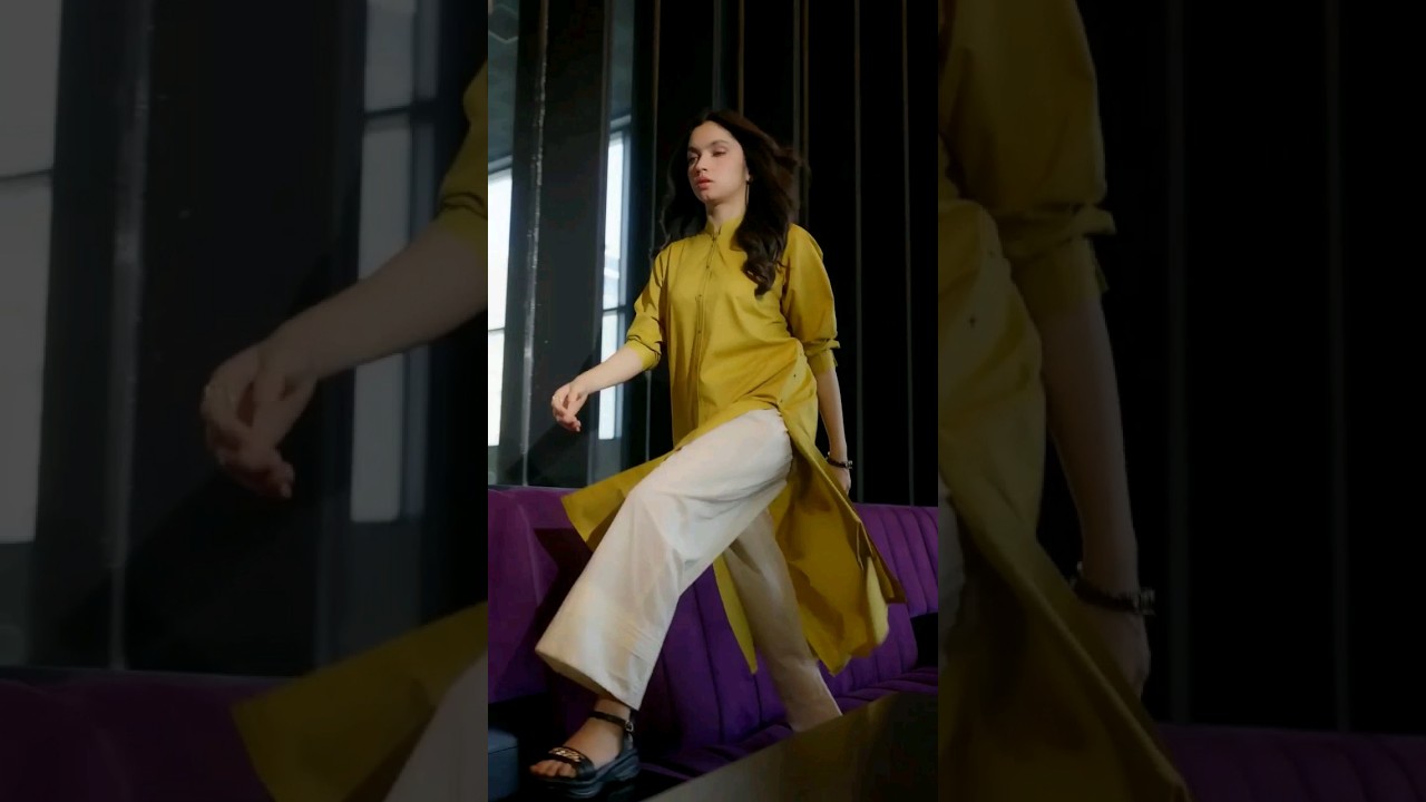 Aina Asif's Attitude Walk π₯ #Shorts