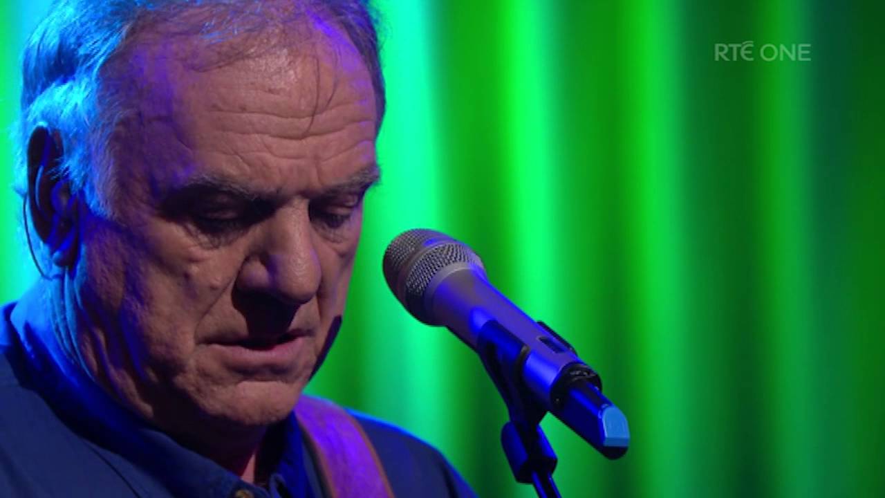 Ralph McTell & RTÉ Orchestra Perform 'Clare to Here' 🎶