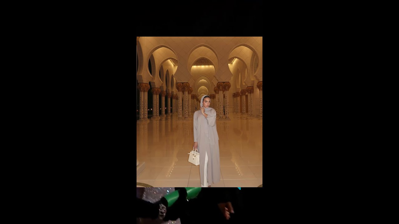 جورجينا رودريغيز تتألق بالعباءة والوشاح ✨