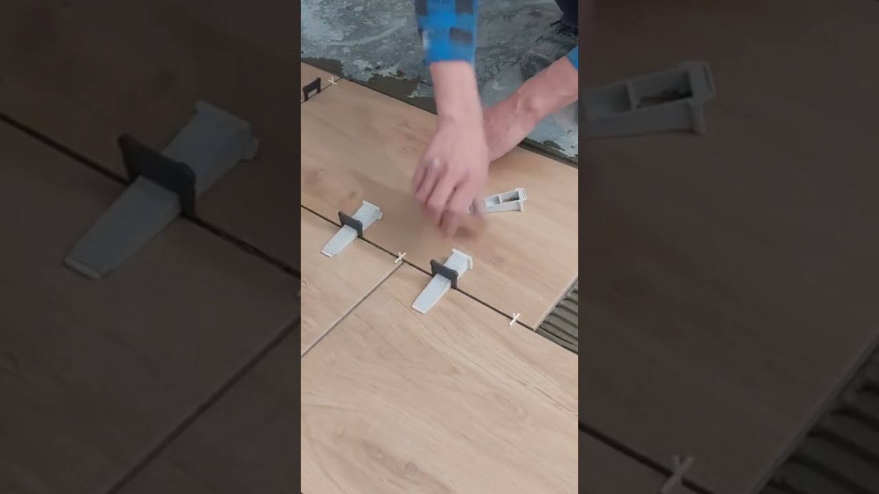 Installing Wood-Like Tiles on 30x60 Floor 🛠️