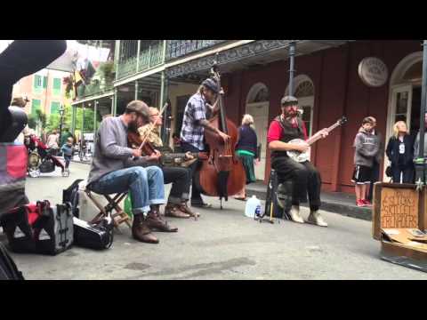 The Slick Skillet Serenaders - Live on Royal St.