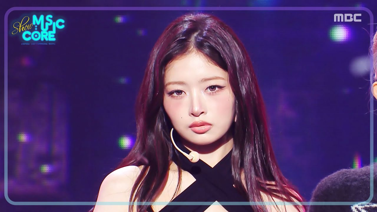 IVE - XOXZ Performance on Show! MusicCore 🎶