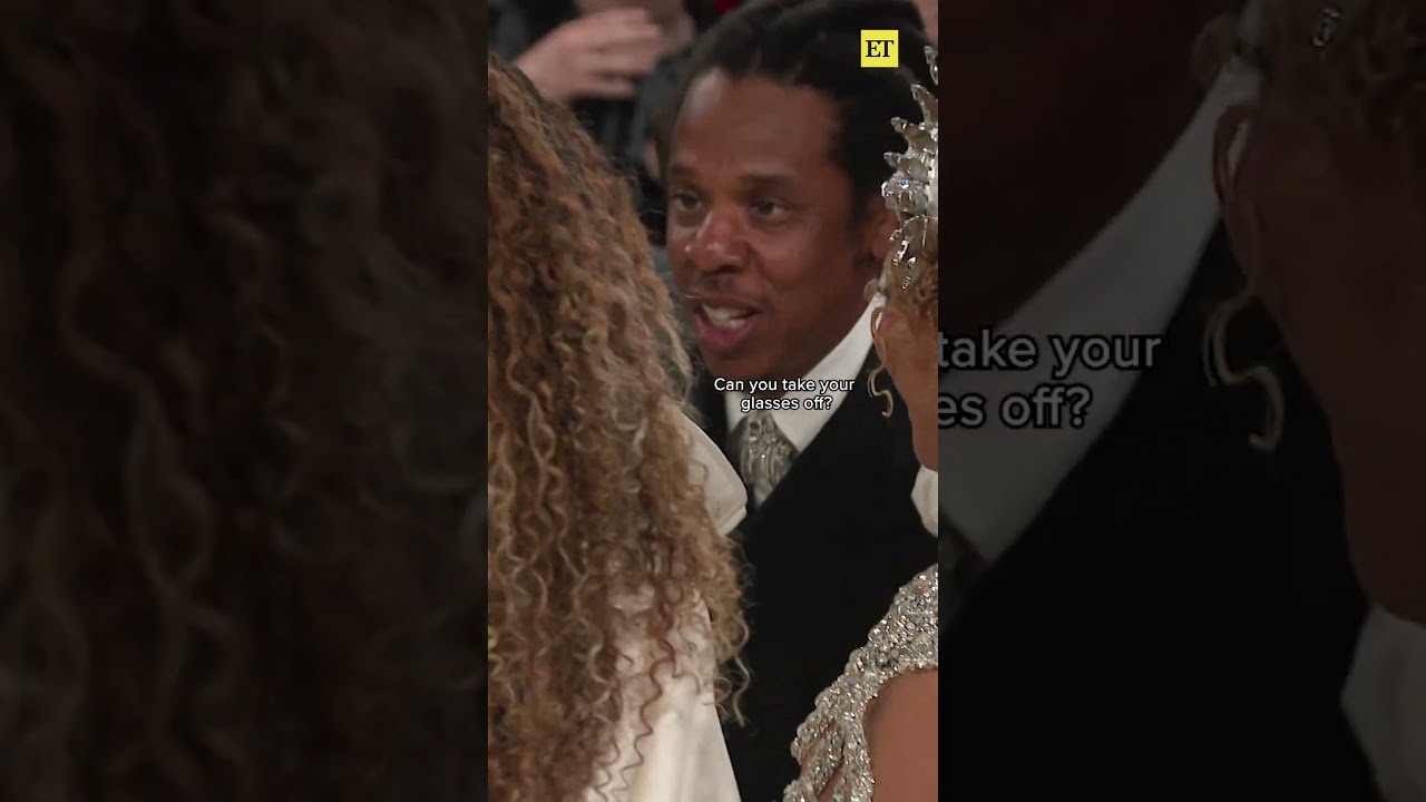 Blue Ivy Keeps Sunglasses On at the Met Gala 😎