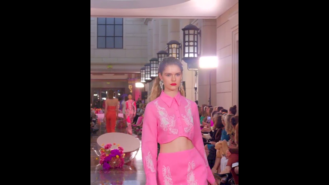 Melbourne Fashion Week Closing Show 🎥