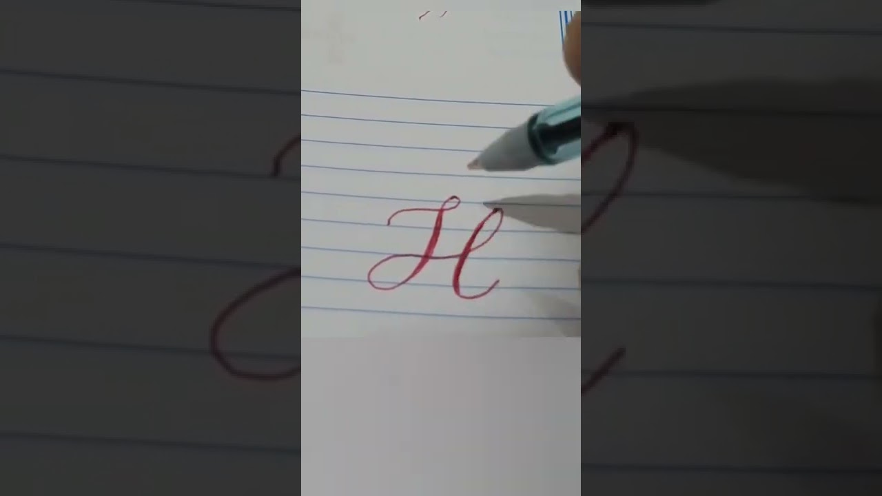 Letra H Cursiva com Caneta Comum ✍️