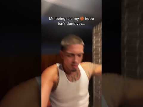 Mini Basketball Hoop & Prime MJ in Living Room π