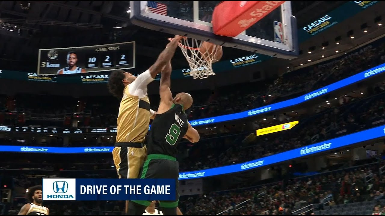 Justin Champagnie intercepts the pass by Derrick White and then puts him on a nasty poster dunk