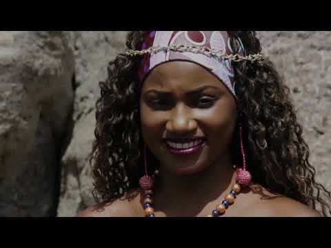 Cool Lams rend hommage a Doudou Ndiaye Rose  CLIP OFFICIEL