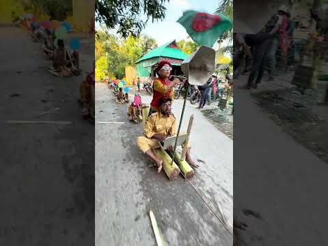 viral train video 😜 #viral #funny #comedy #memes #shorts #train