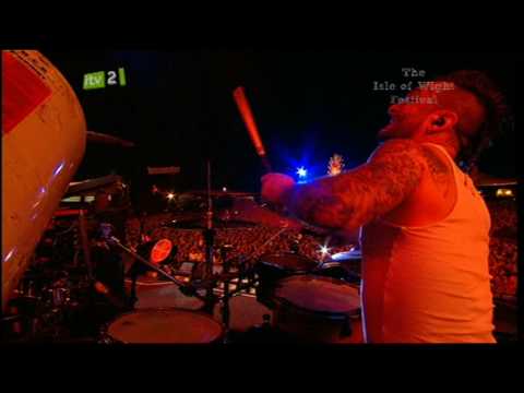 The Prodigy - Omen (Live @ Isle of Wight 09)
