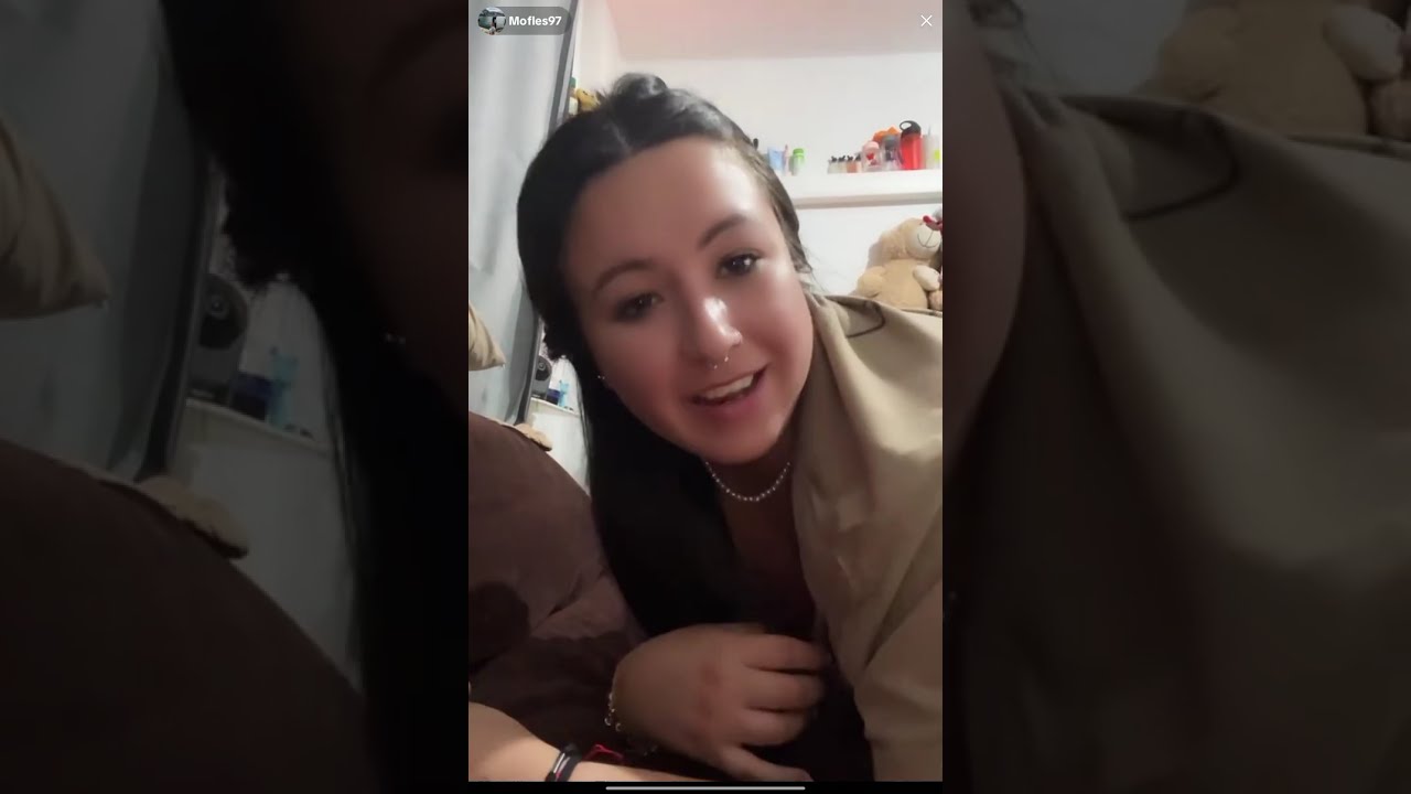 Join Periscope's Beautiful Girl Live Stream in 2025 π