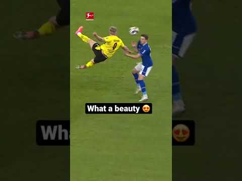 Haaland's 🤩 BEST Ever Goal for BVB? ⚽💪