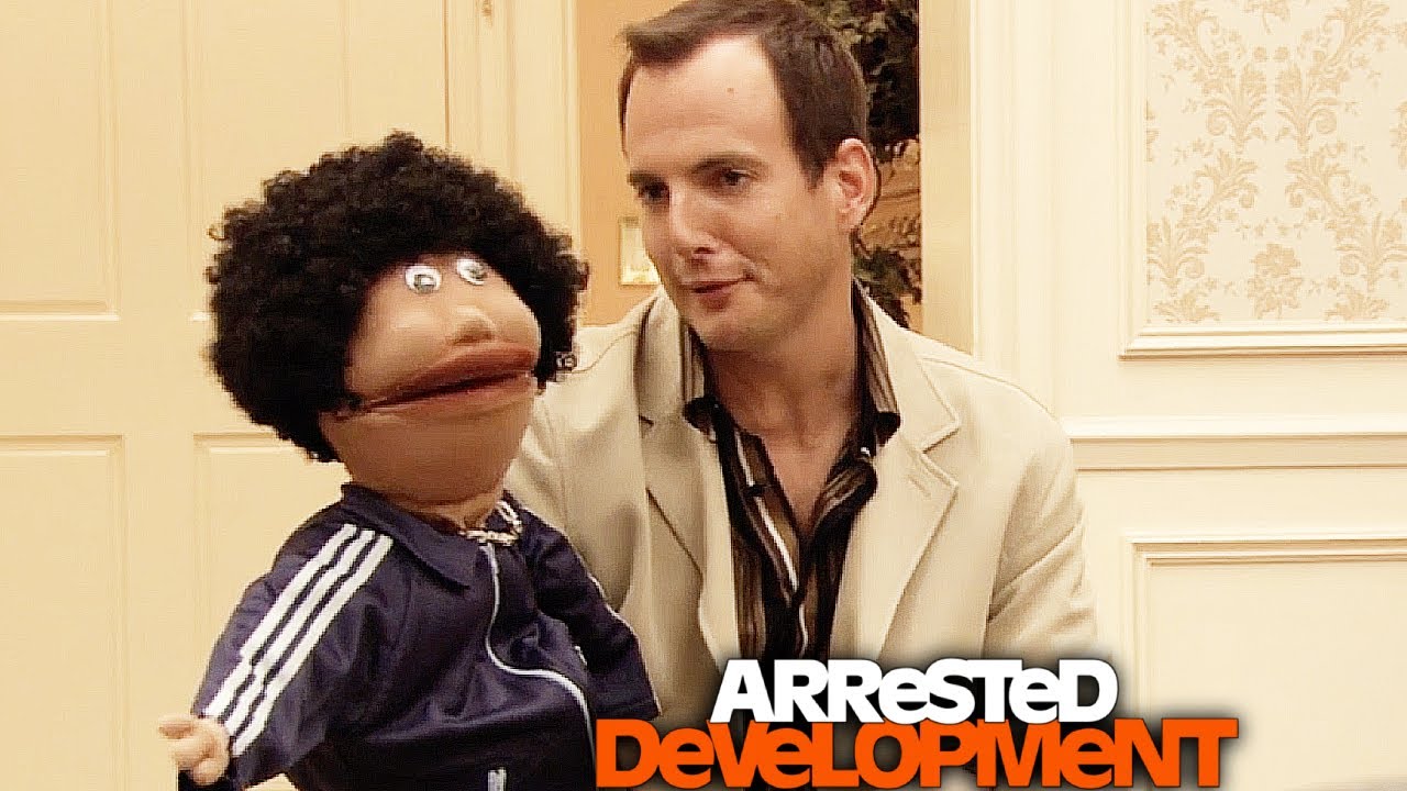 Gob Meets Franklin Delano Bluth in Arrested Development