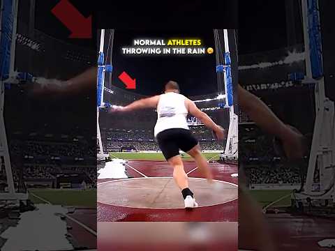 The CRAZIEST Discus Final Ever😳 #discus #track #athletics #slip #fall #worldchampionship