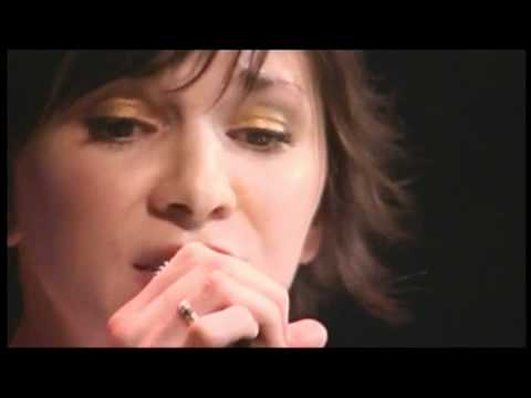 Kim Walker Jesus Culture - We Cry Out π