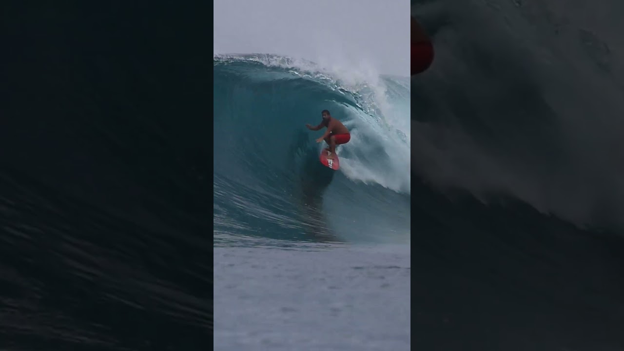 Surfing Mentawai's Best in September! ๐