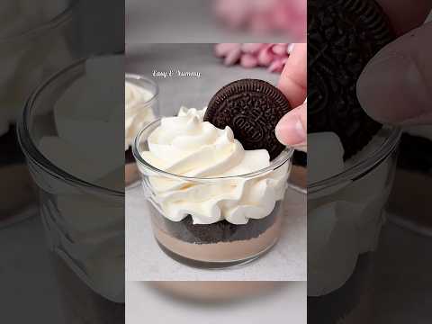 3 Ingredient No-Bake Oreo Dessert Cups in 5 Minutes! Easy and Yummy!