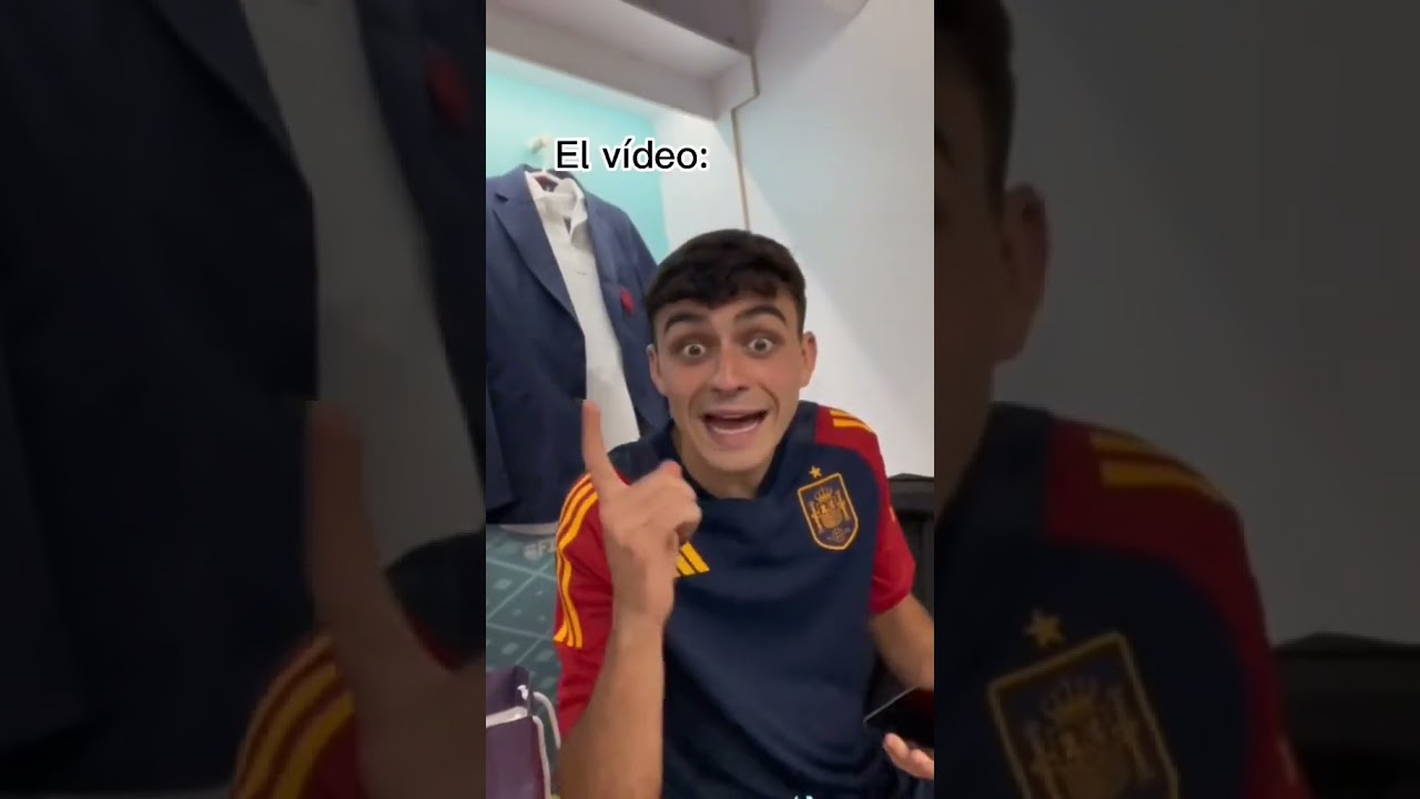 Pedri Singing 🤩