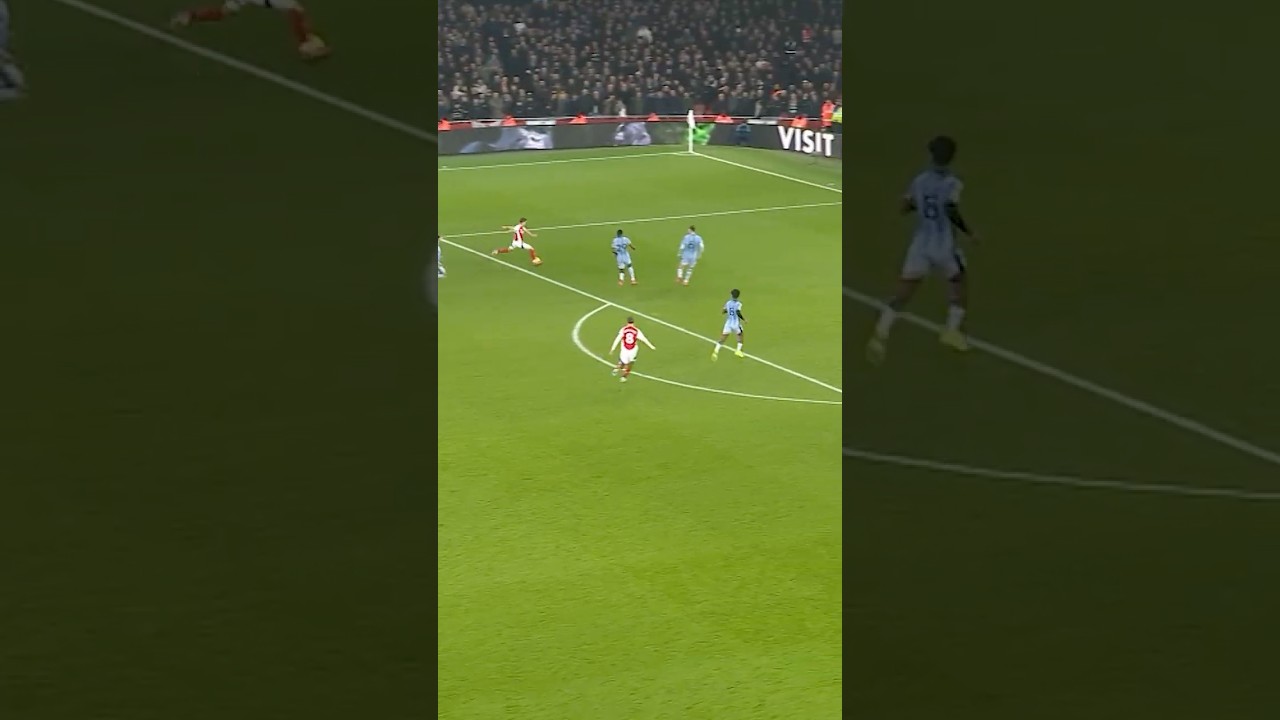 Trossard Scores Back-to-Back vs Spurs ⚽