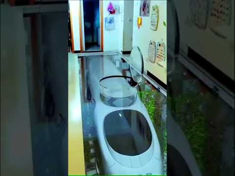 مترو داخل الشقه اختراع صيني A metro inside the apartment is a Chinese invention
