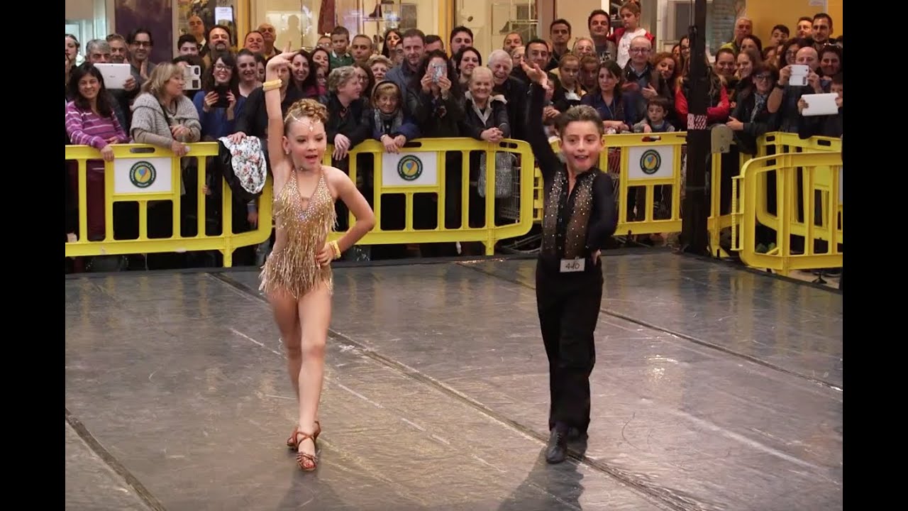 Ballando on the Road - Giugliano: Maria Rosaria & Antonio