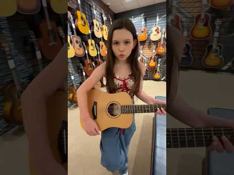 She broke her guitar 😩 #shorts #jonathanjoly