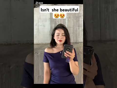 isn't she beautiful 😍 | chinese girl singing hindi song | foreigner girl singing hindi song