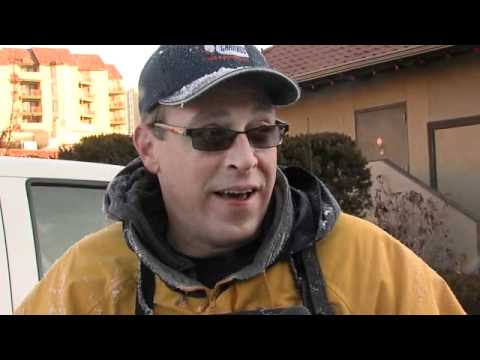 Chefs Compete in Ice Carving Contest