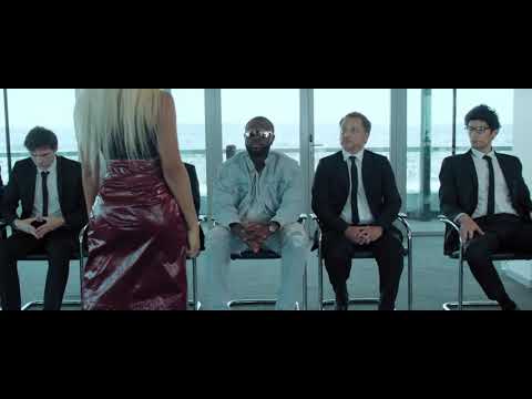 Maître gims, j'ai continué ma route (clip officiel)