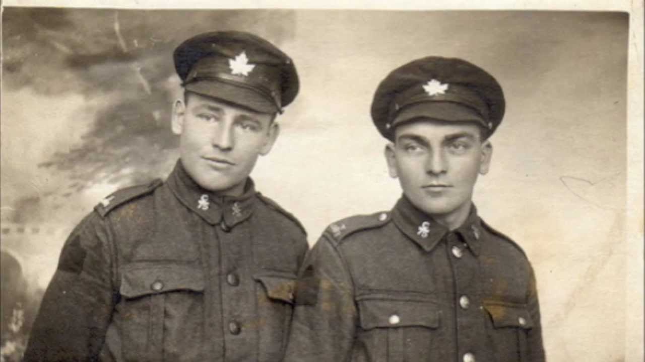 Remembrance Day Tribute with Mark Knopfler's Moving Song ๐ถ