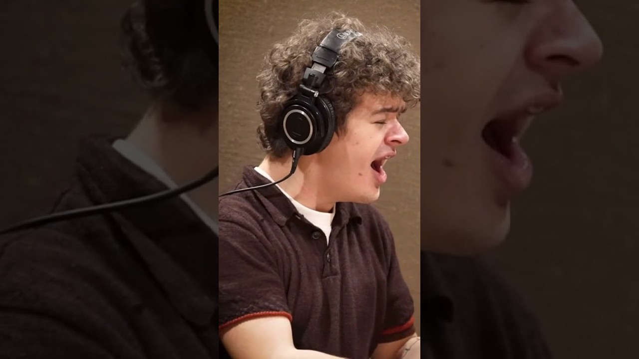 Gaten Matarazzo Wows Fans with Amazing Singing Performance 🎤