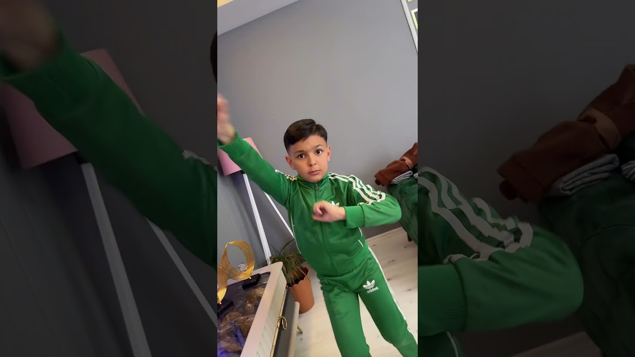 Kapıda Yazı Yazıyor, 10 Numara! 😂❤️